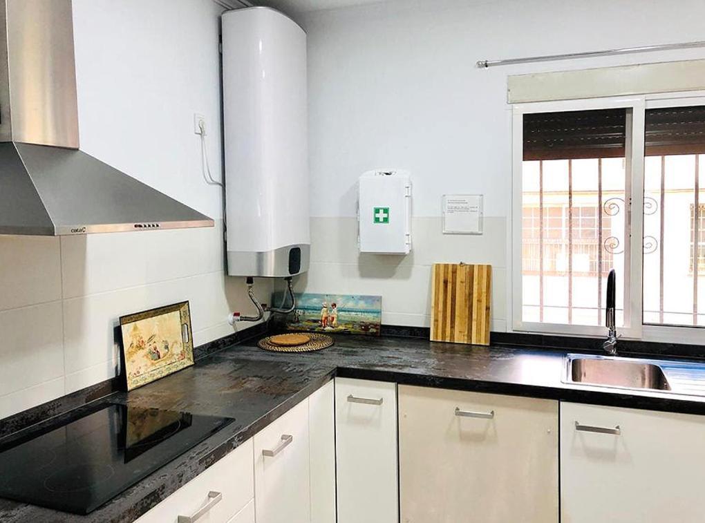 Apartamento A 50 Metros De La Playa Malagueta Con Vistas Al Mar Málaga Dış mekan fotoğraf