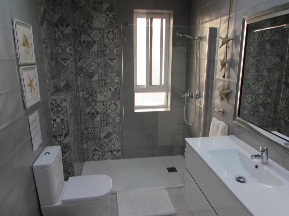 Apartamento A 50 Metros De La Playa Malagueta Con Vistas Al Mar Málaga Dış mekan fotoğraf